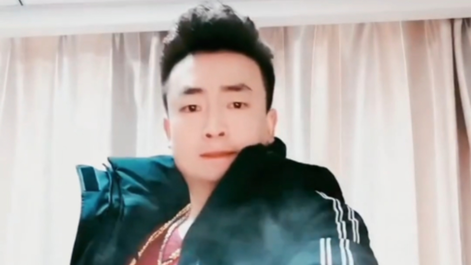 蹲方魂最意义不明的视频