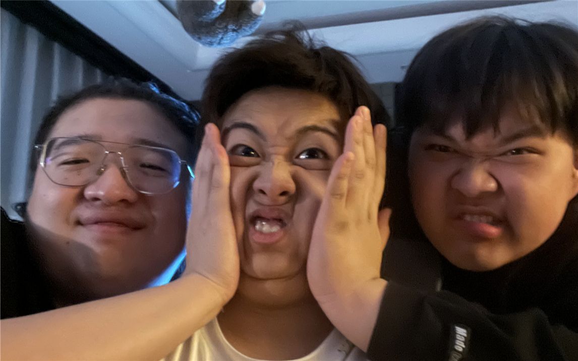 《快乐拍拍拍》