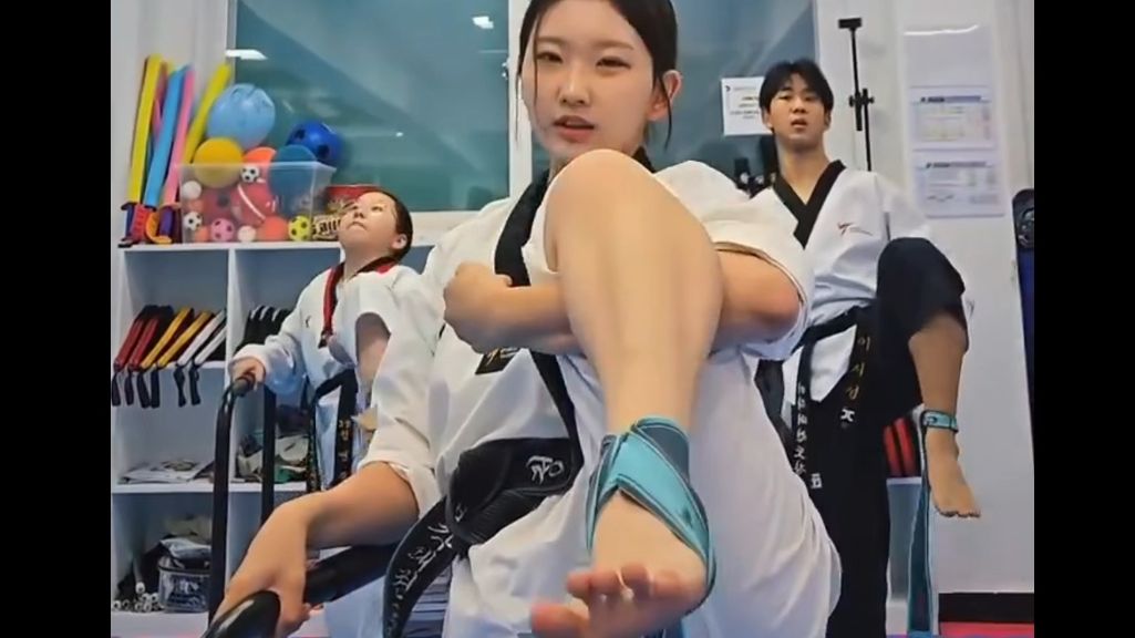 tiktok逆天抽象难绷...