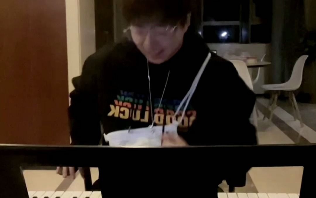 小潮院长疯了