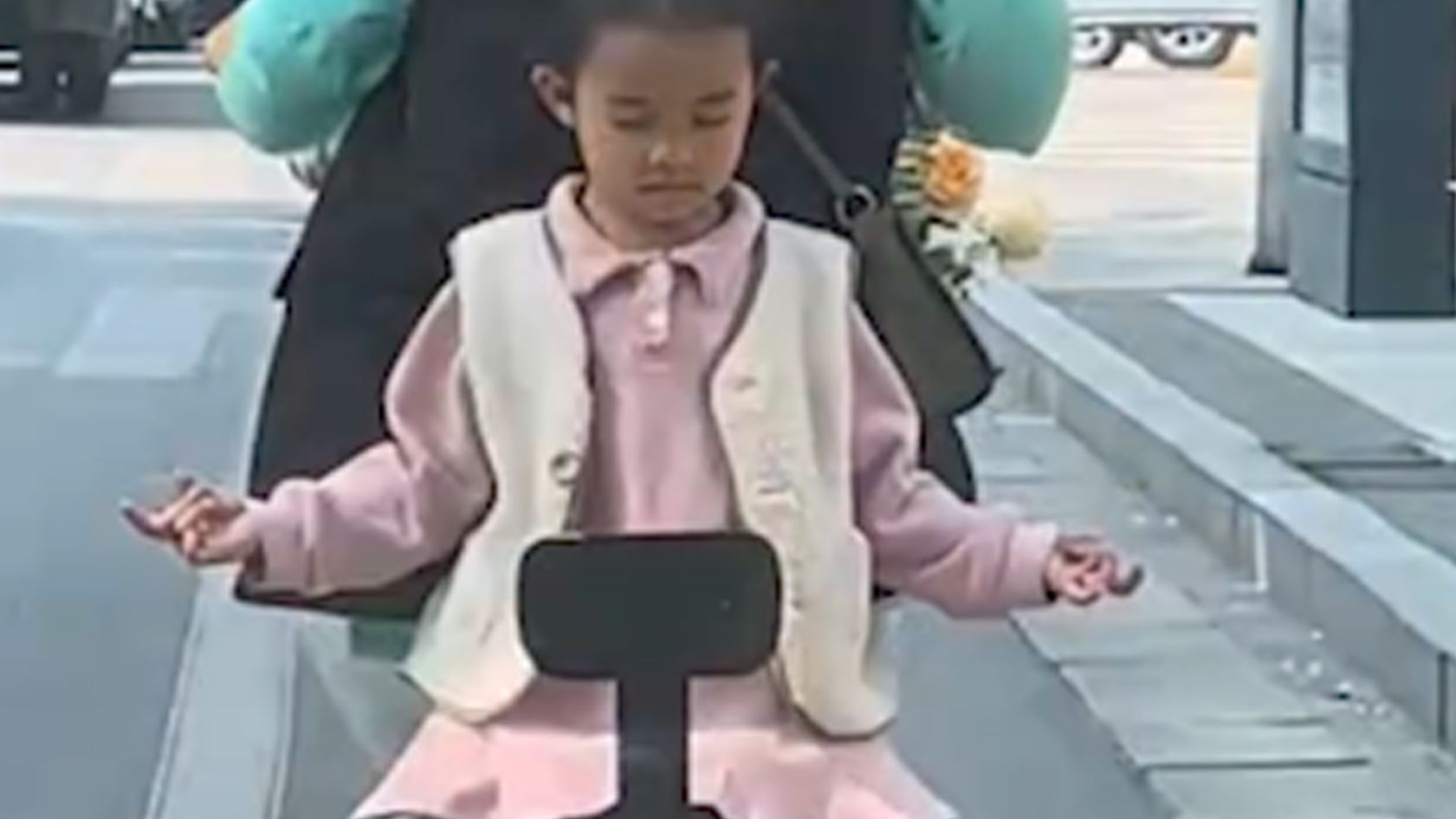 完了，我要被这视频笑死了...