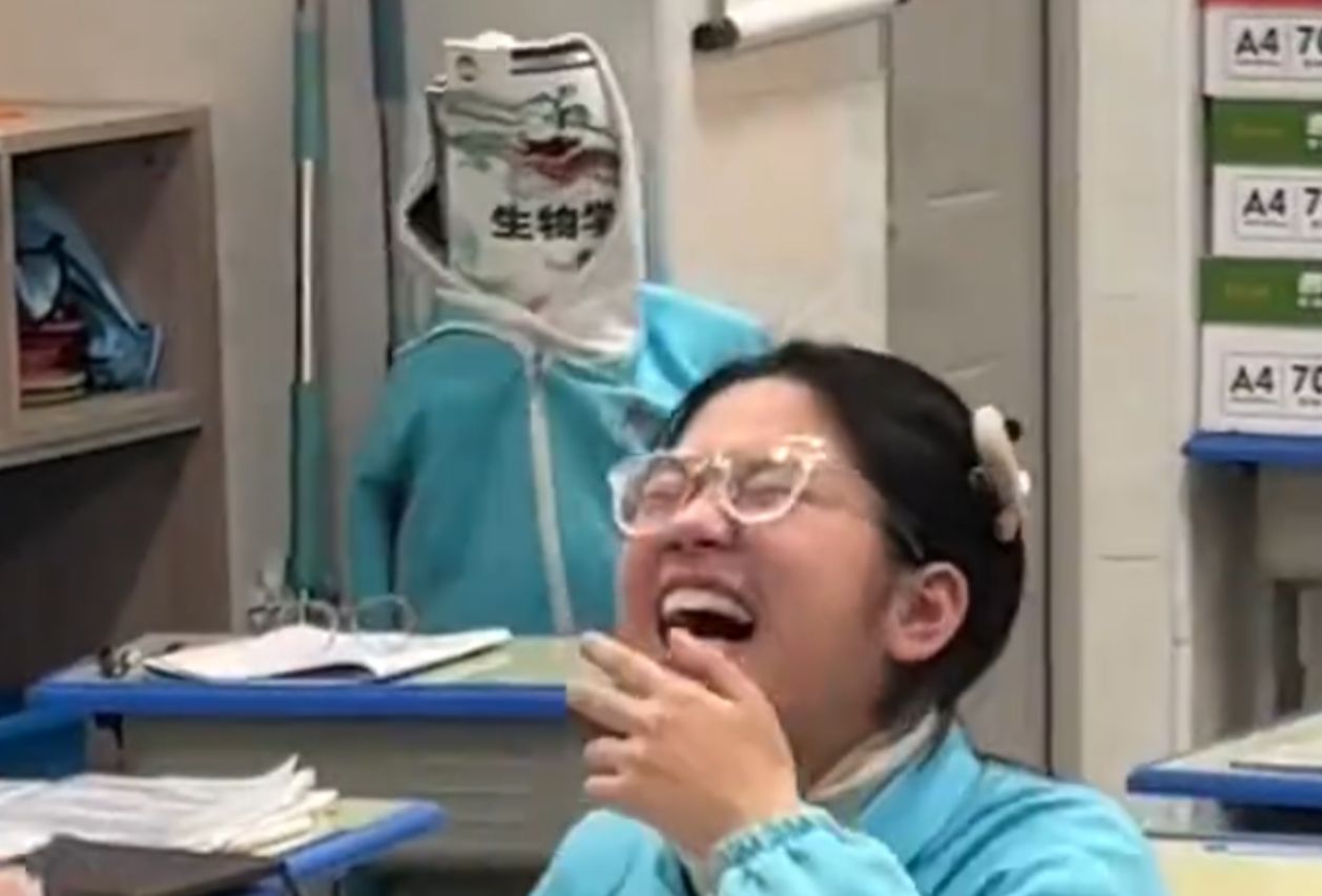 我当不了老师，因为我怕被...