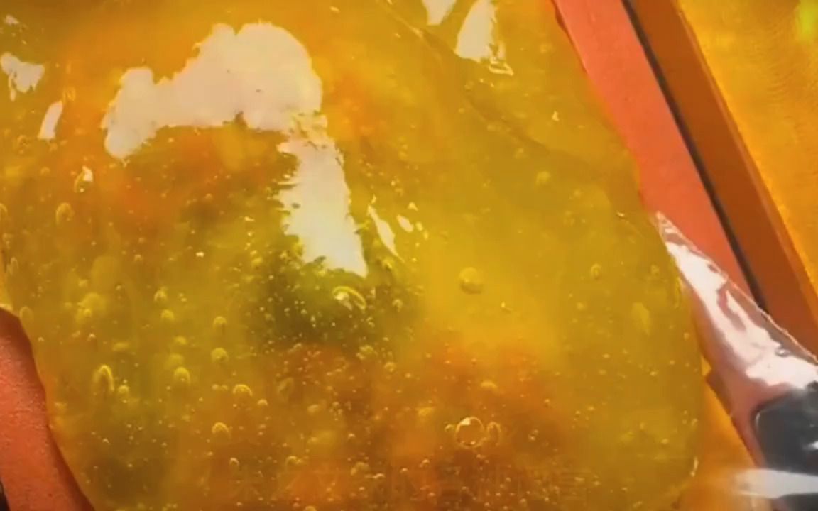 爷爷83年就开始盘的核桃