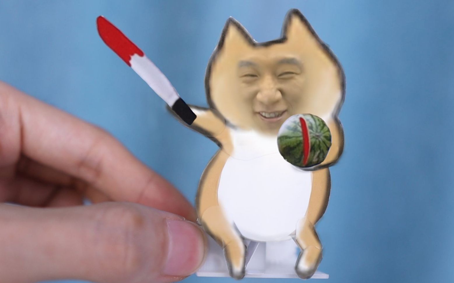 这个玩具也太会扭了吧！根...