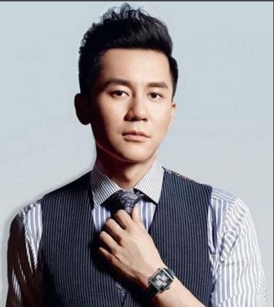 李晨